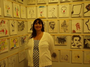 Gabriela, directora. Va a explotar mellizos dentro de poco.